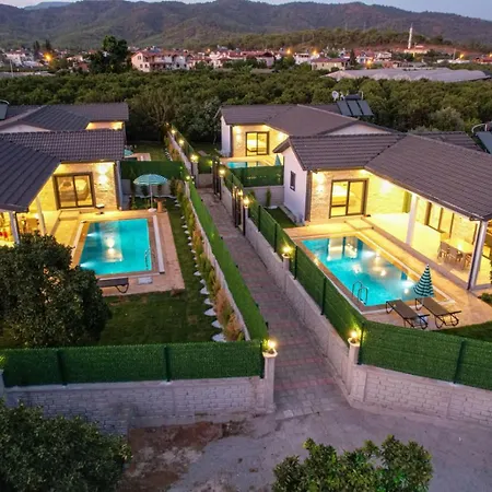 Mera-12 Kargi Havuzlu Villalarimiz * Fethiye