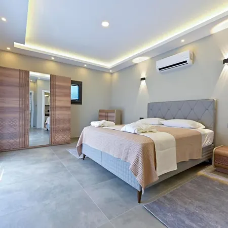Lejlighed Mera-12 Kargi Havuzlu Villalarimiz Fethiye